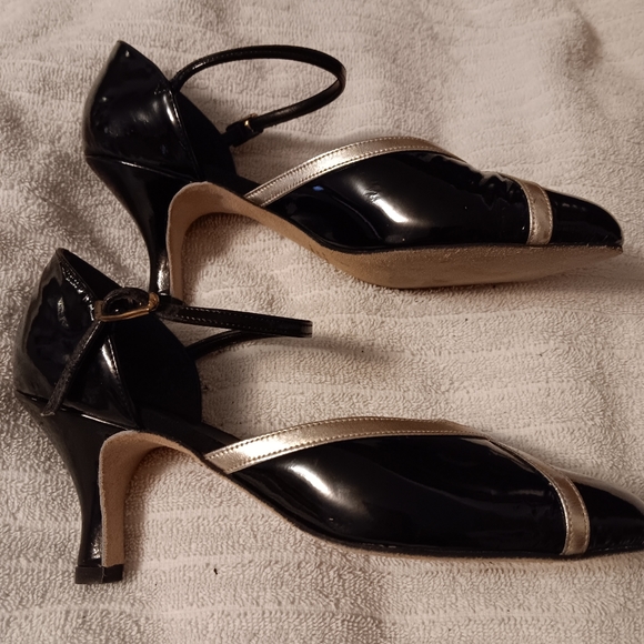 COAST BALLROOM SHOES IN NEAR PERFECT CONDITION. LADIES SIZE 8 M - Picture 3 of 10